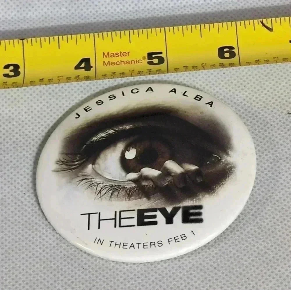 Jessica Alba "The Eye" 2008 original movie button - Picture 3 of 3